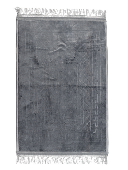 Velvet prayer rug