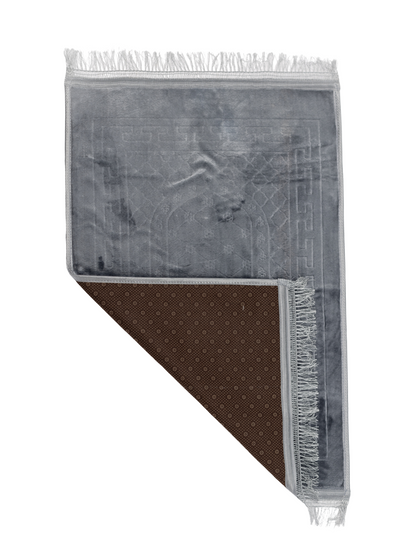 Velvet prayer rug